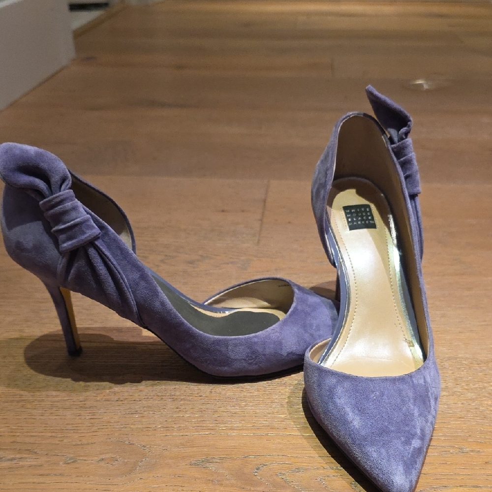 White House Black Market Lavender Suede Heels